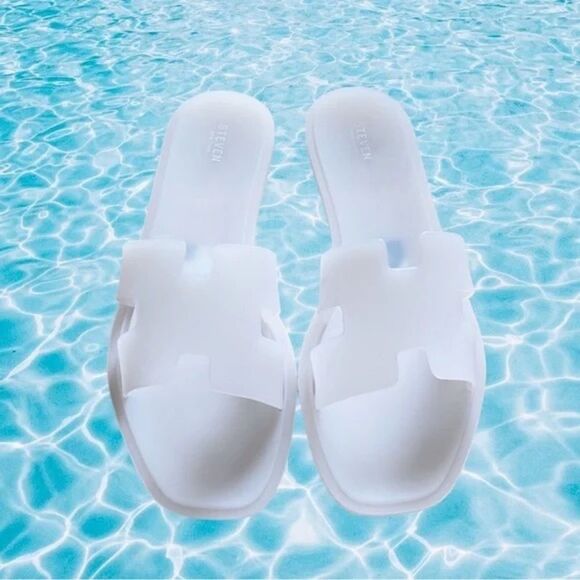 Steven By Steve Madden White Sandals - Picture 1 of 6